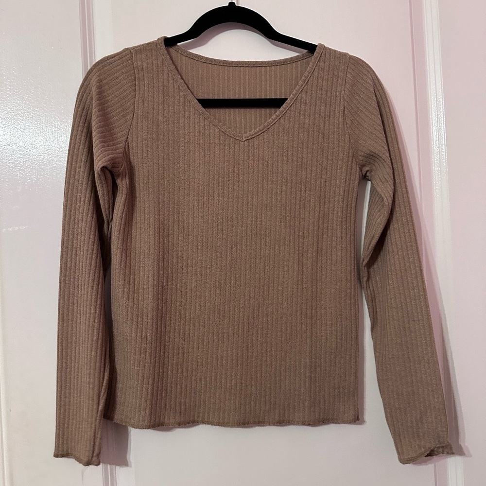 tan long sleeve shirt